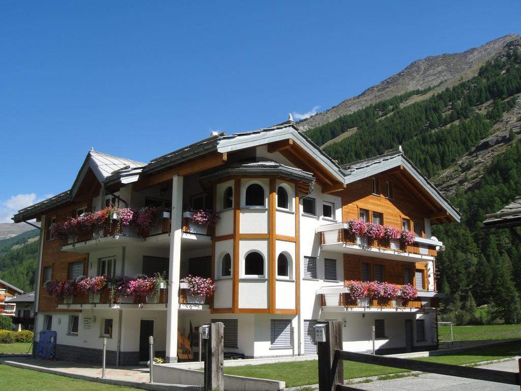 شقة Haus Alpenstern ساس-غروند المظهر الخارجي الصورة